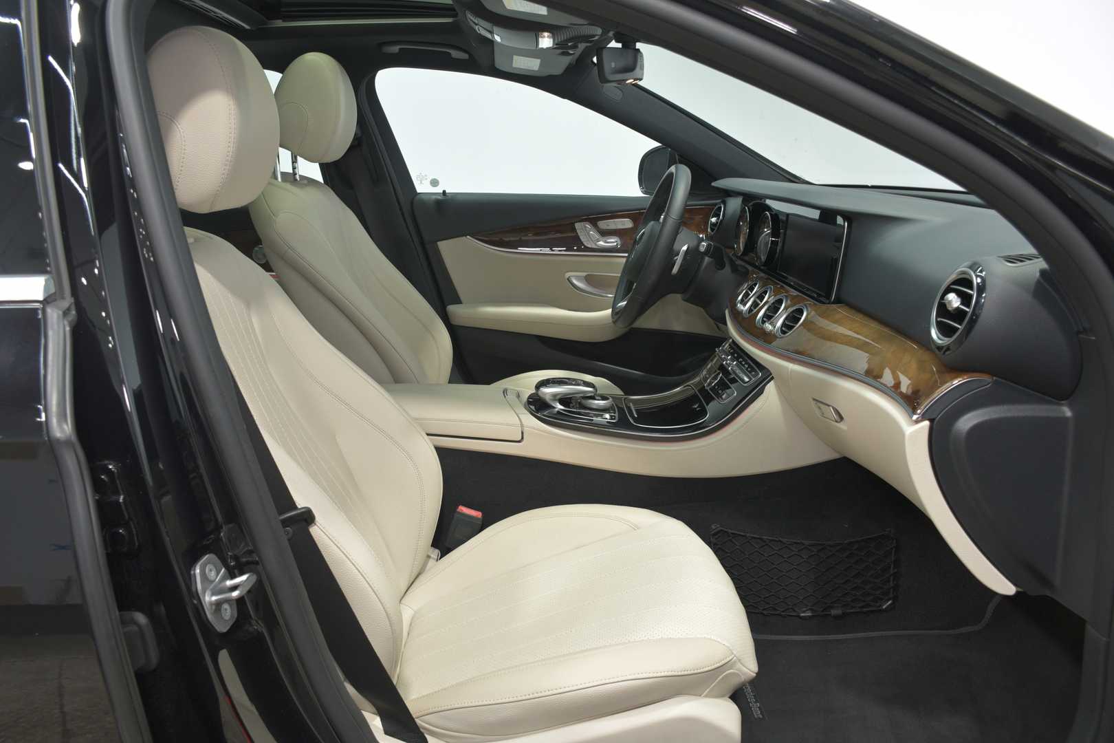 car bottom image