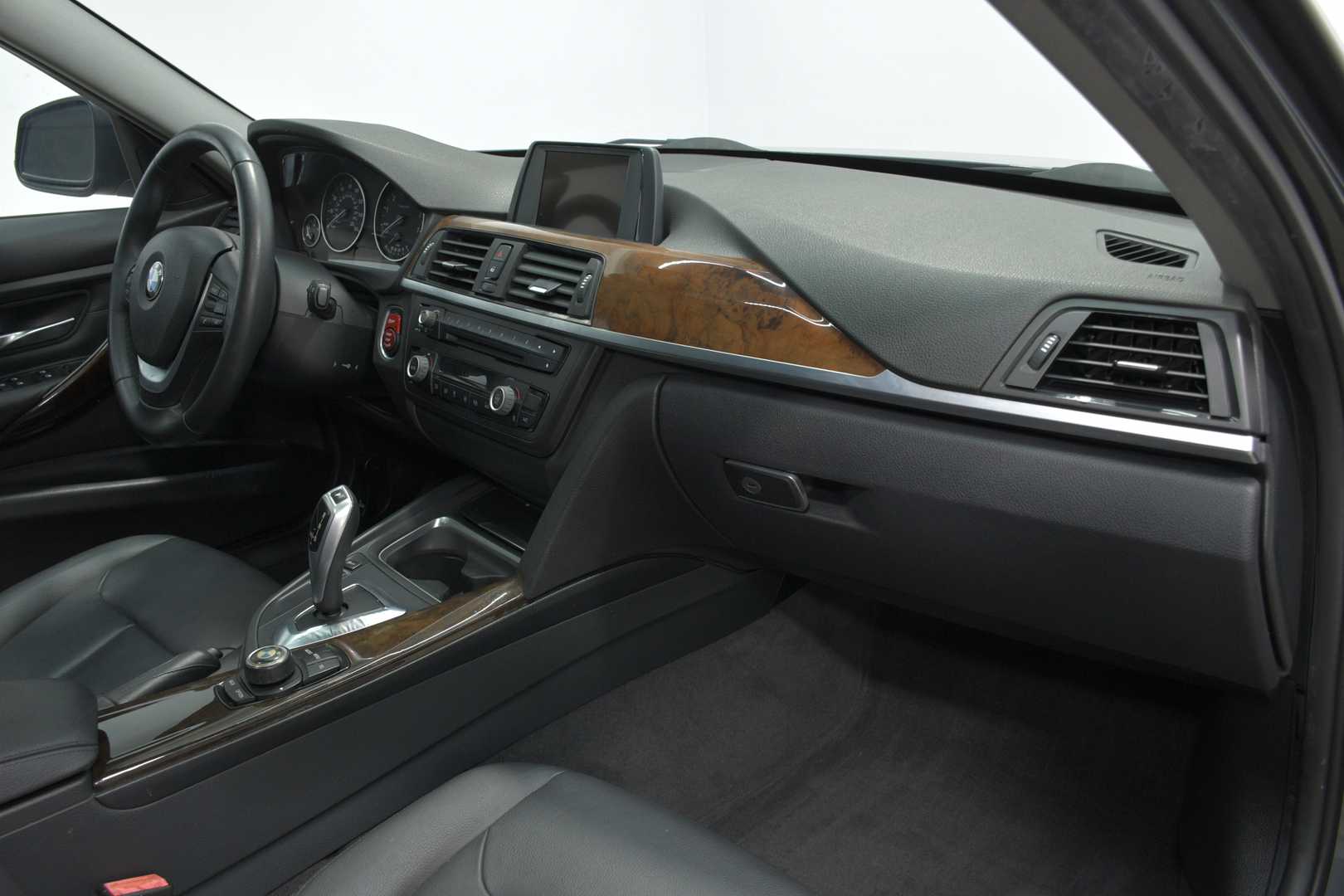 car bottom image