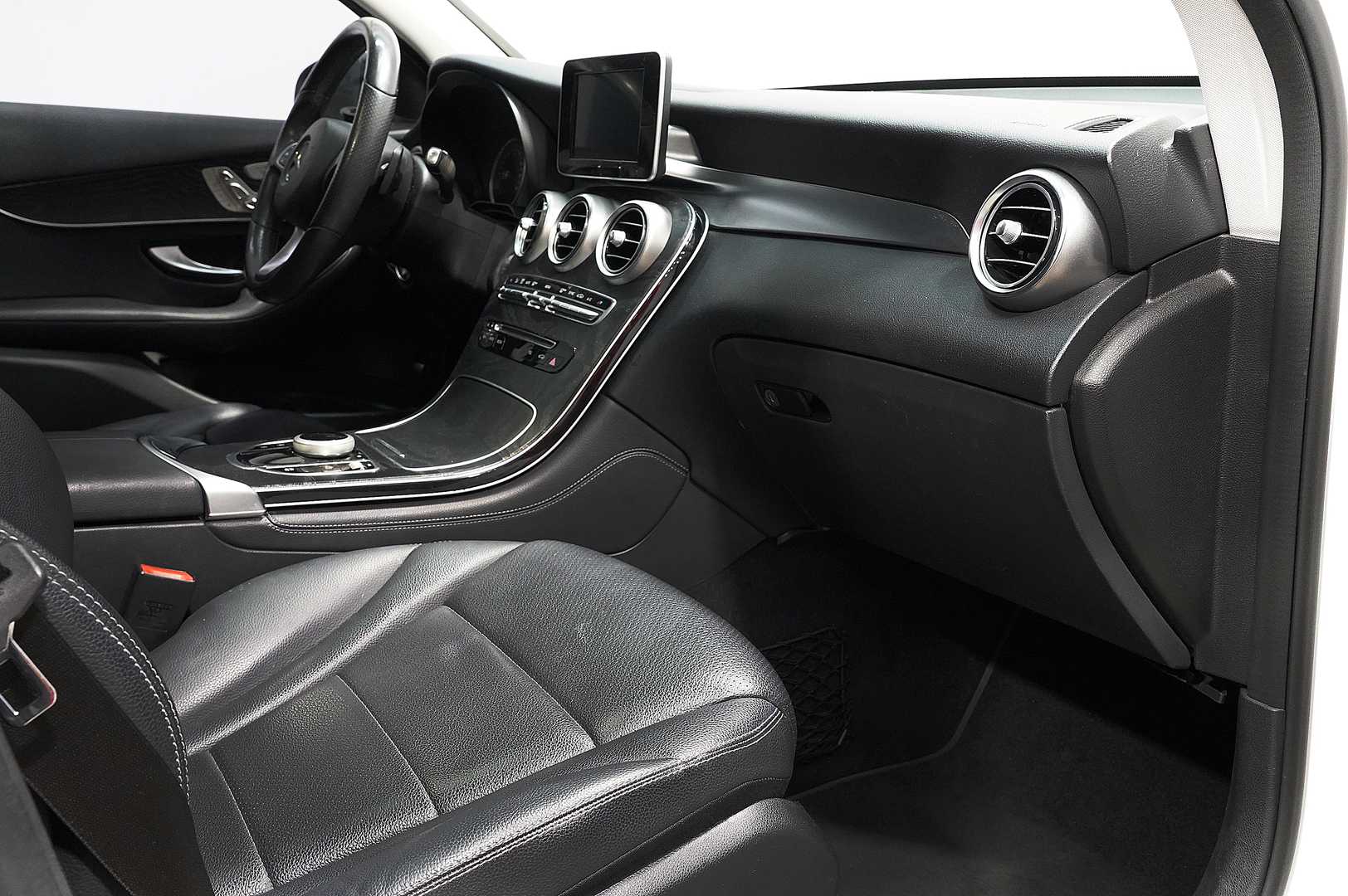 car bottom image