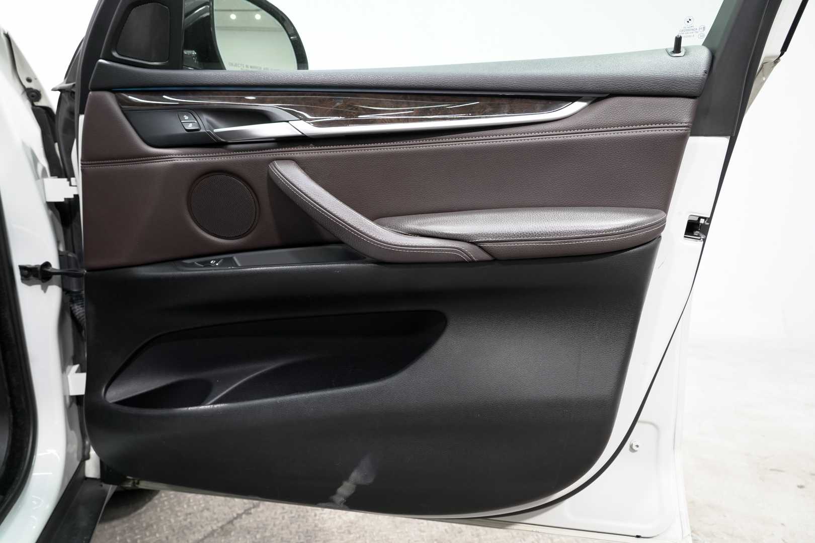 car bottom image