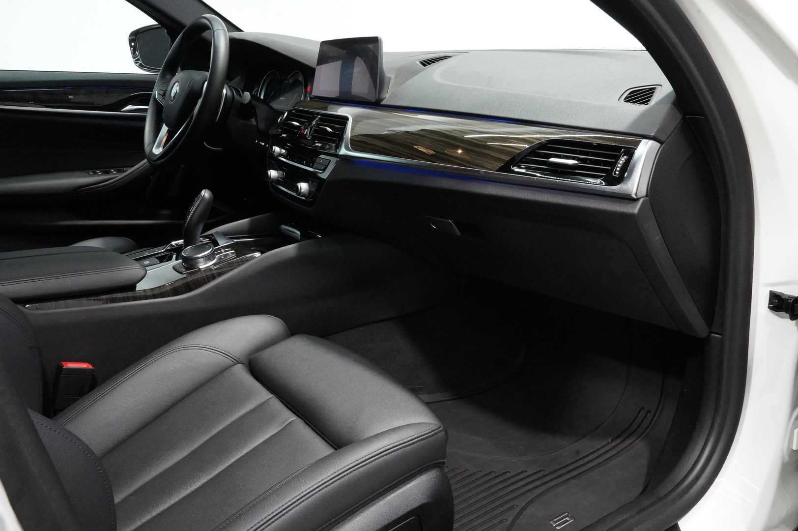 car bottom image