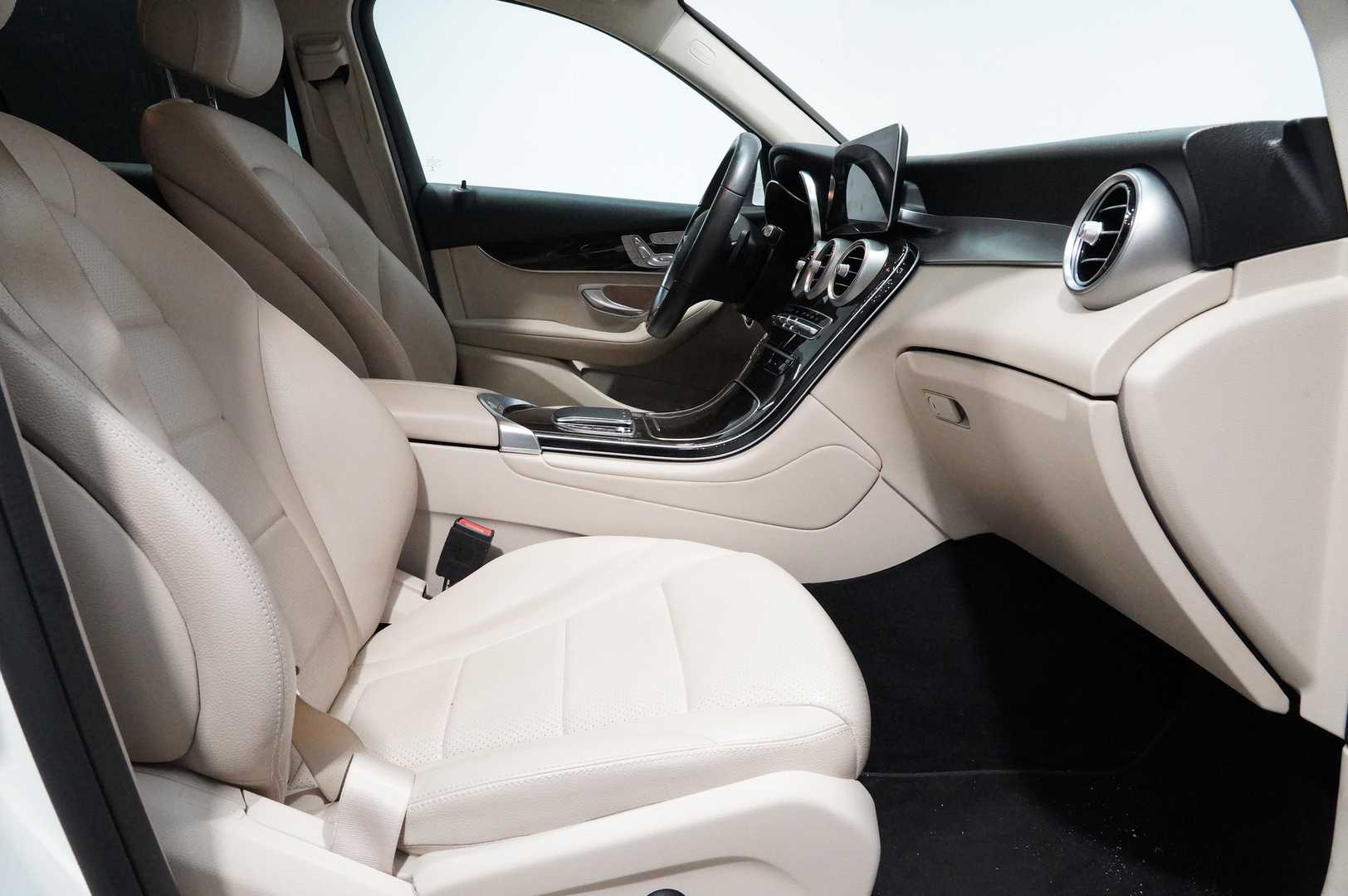 car bottom image