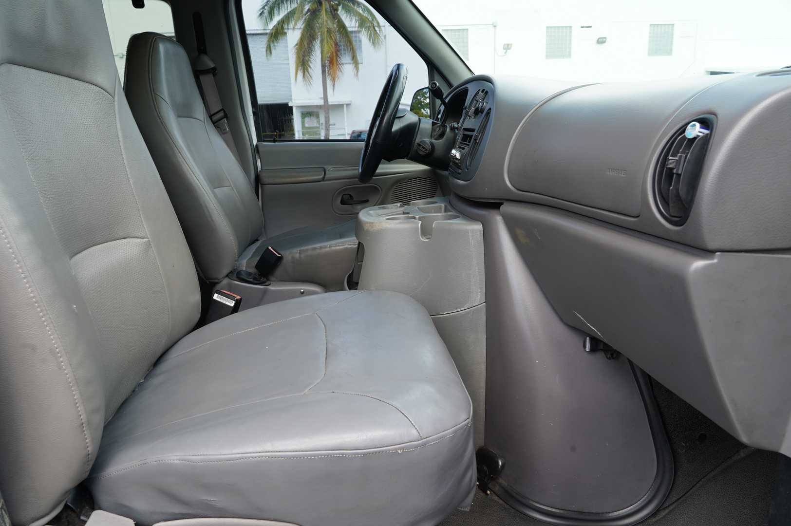car bottom image