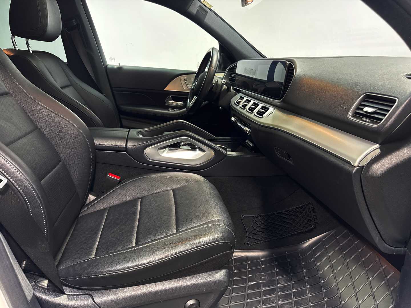 car bottom image