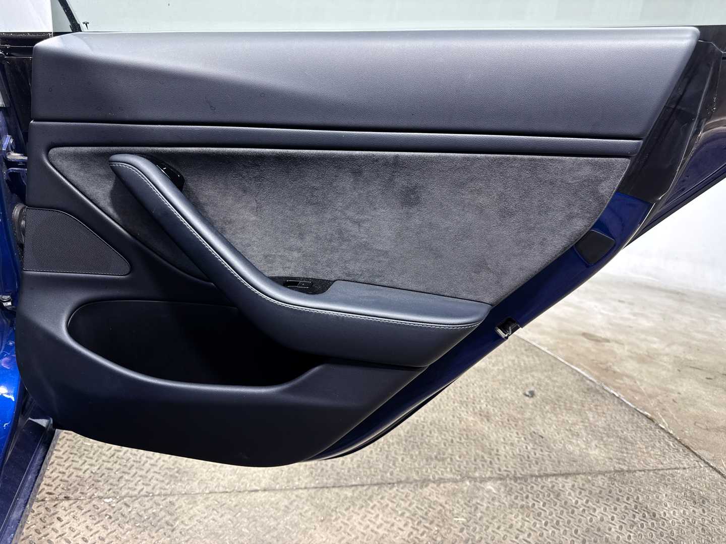 car bottom image