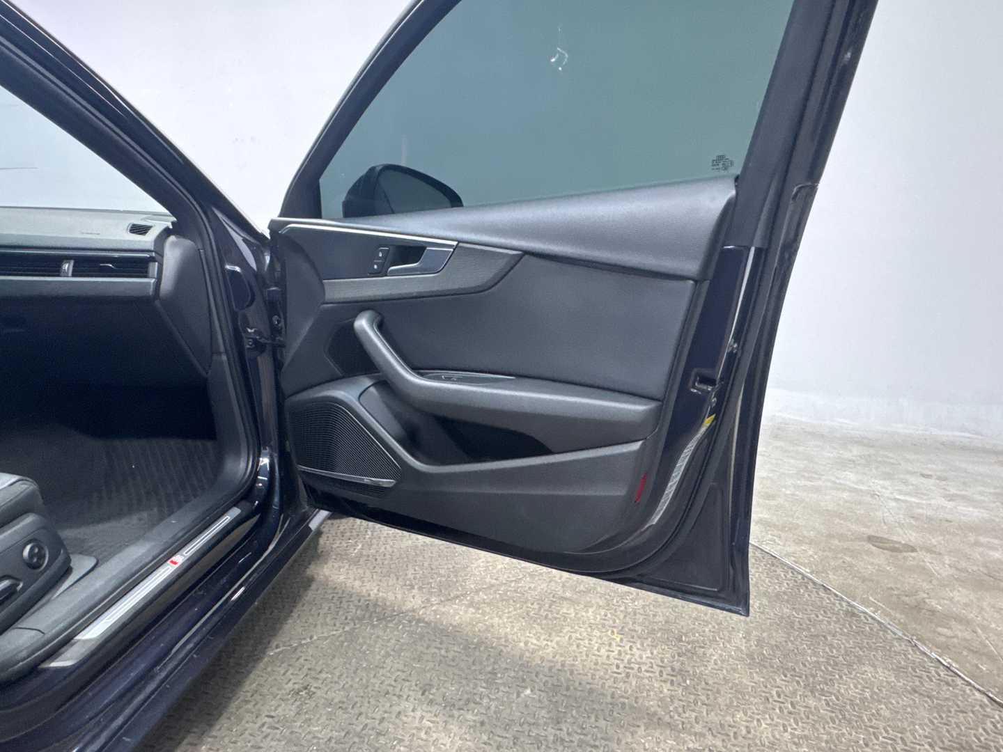 car bottom image