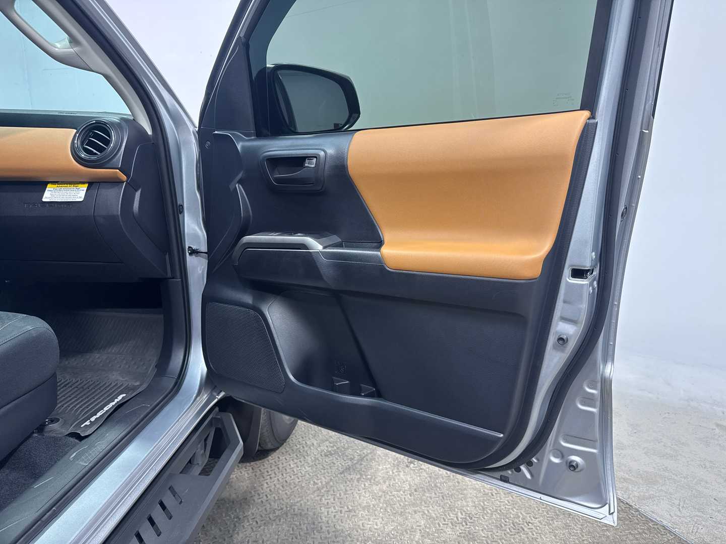 car bottom image