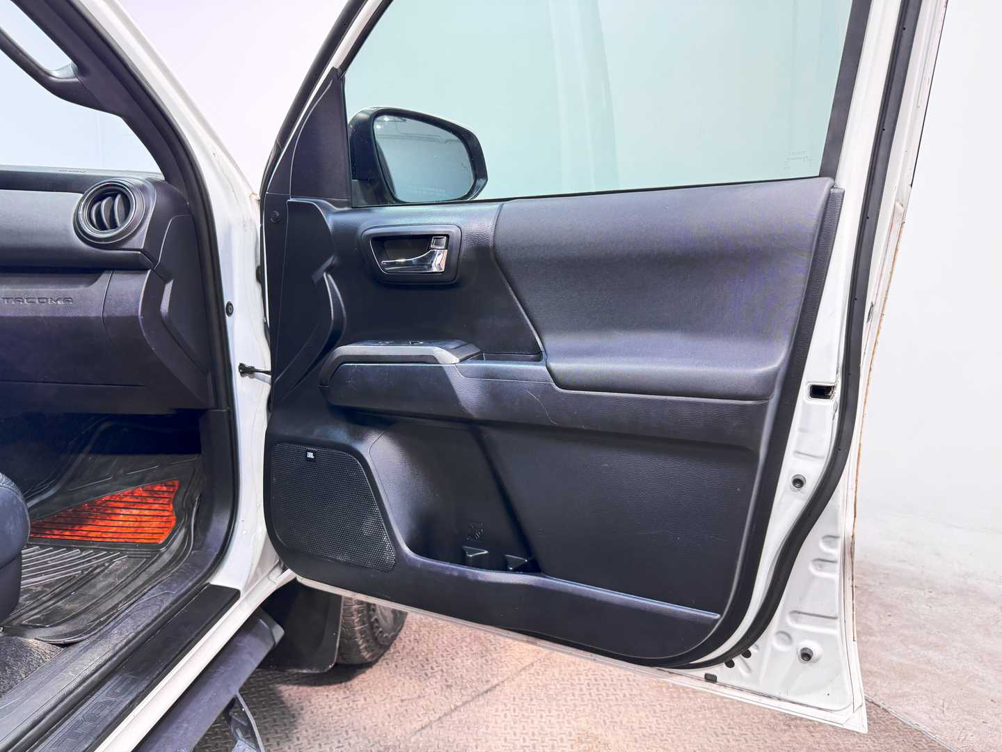car bottom image