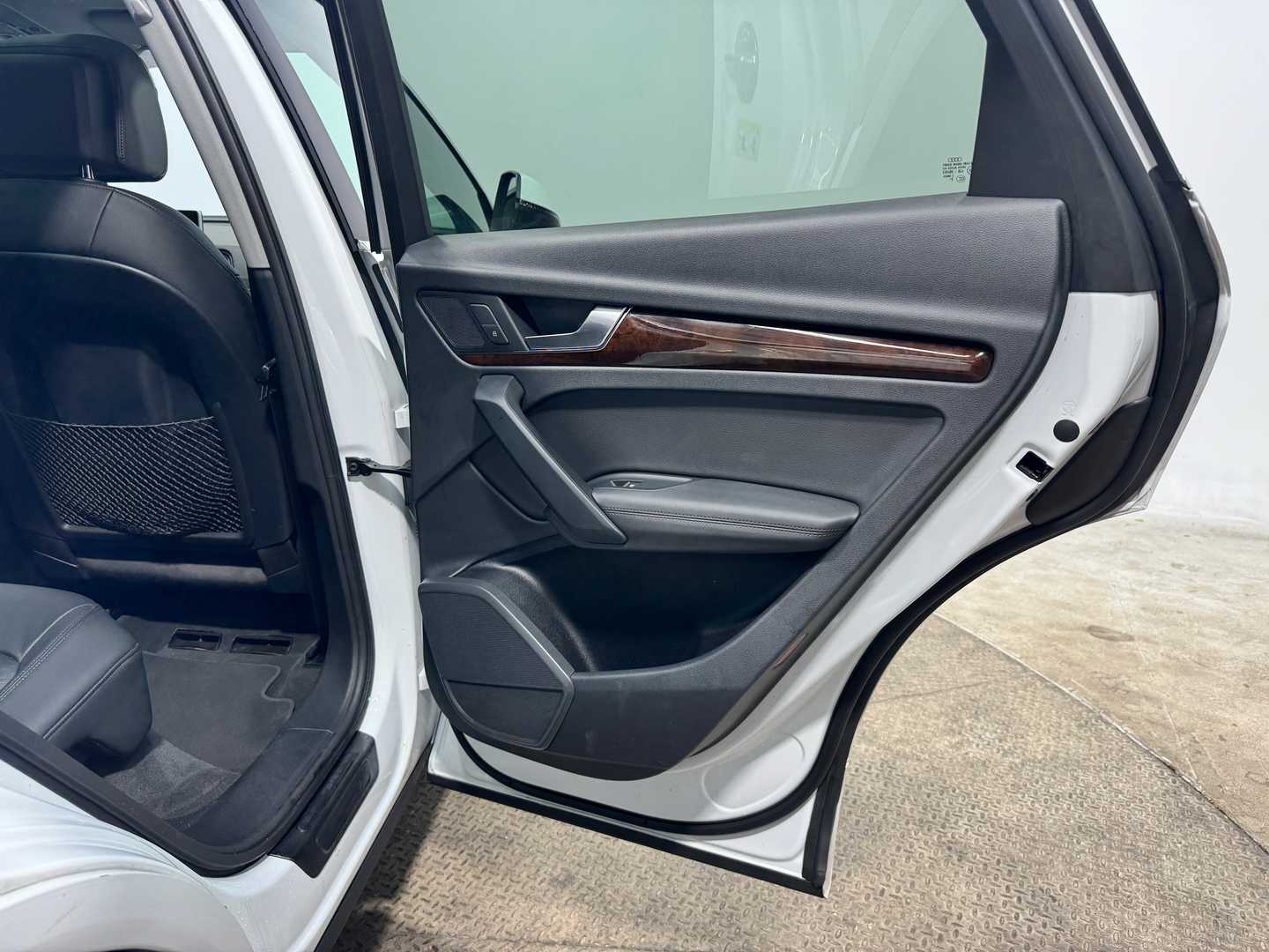 car bottom image