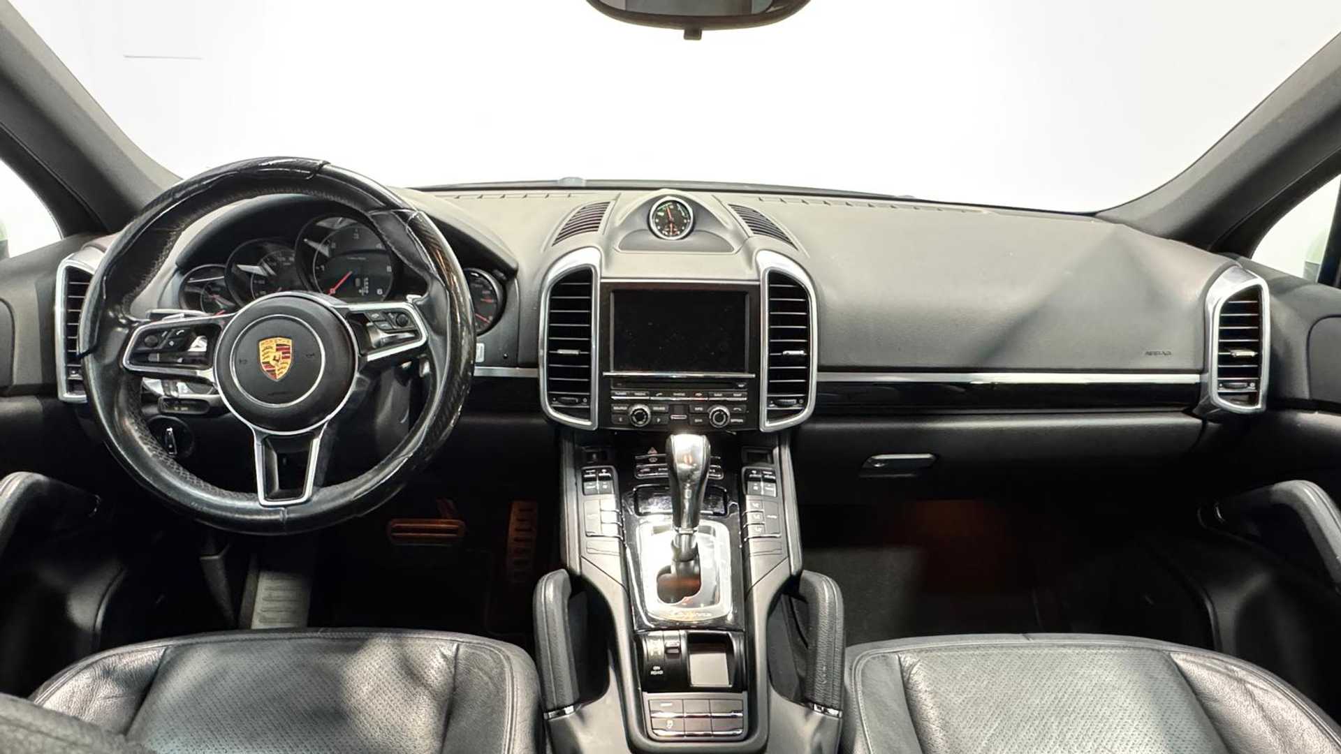 car bottom image
