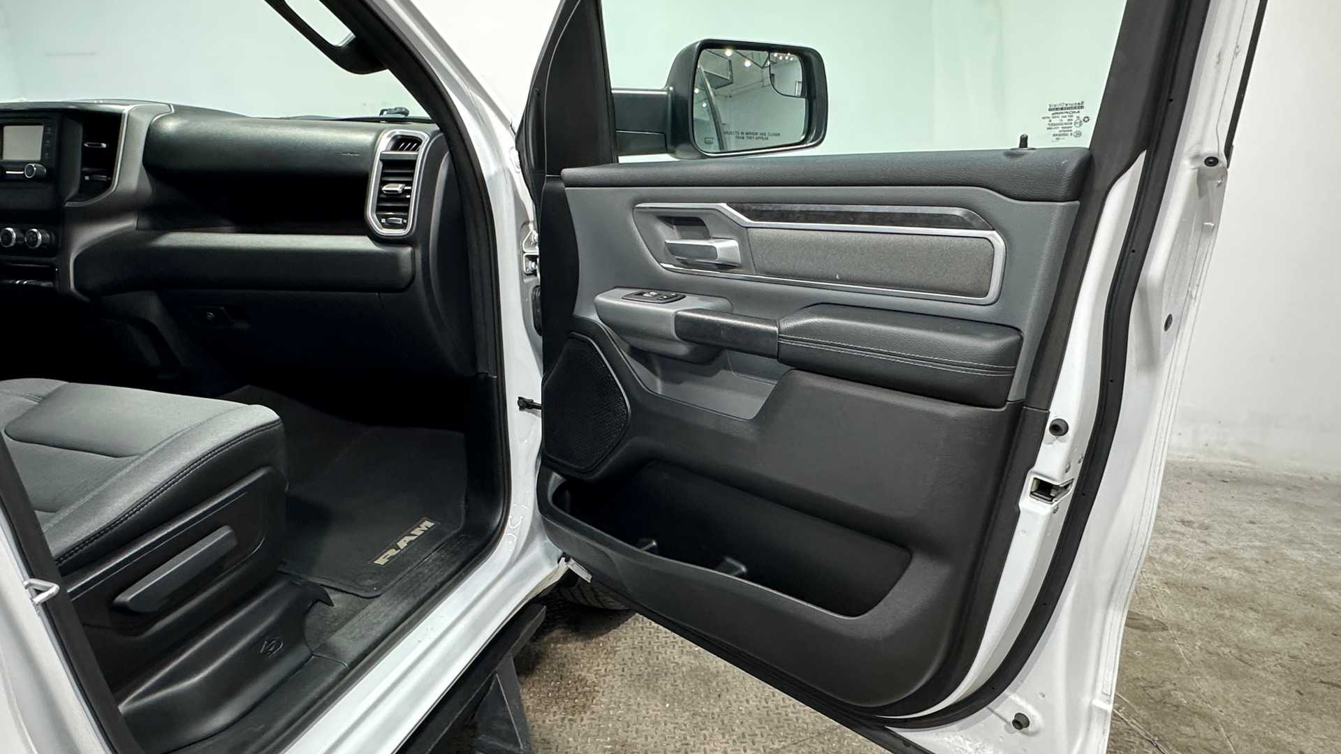 car bottom image