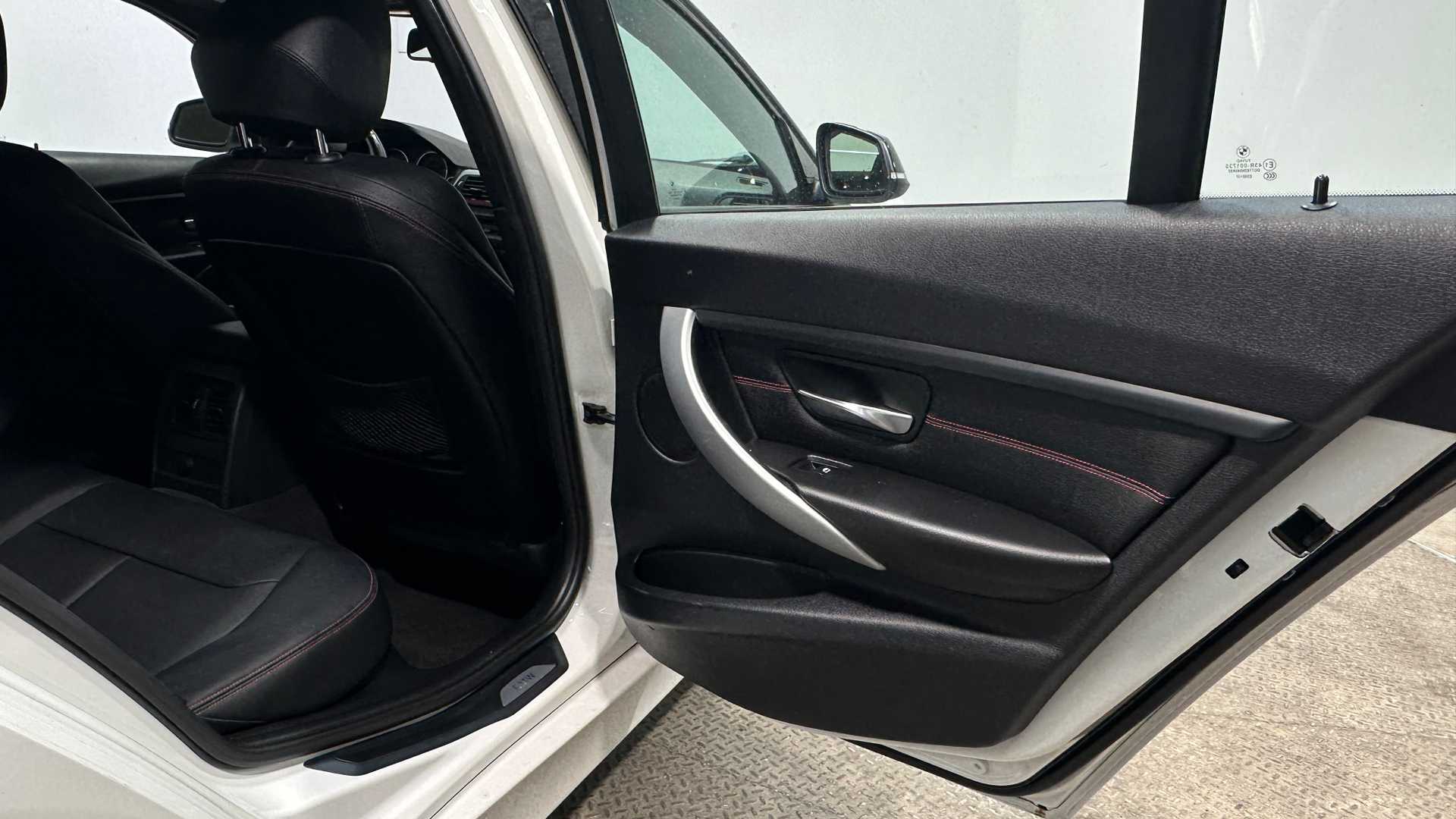 car bottom image