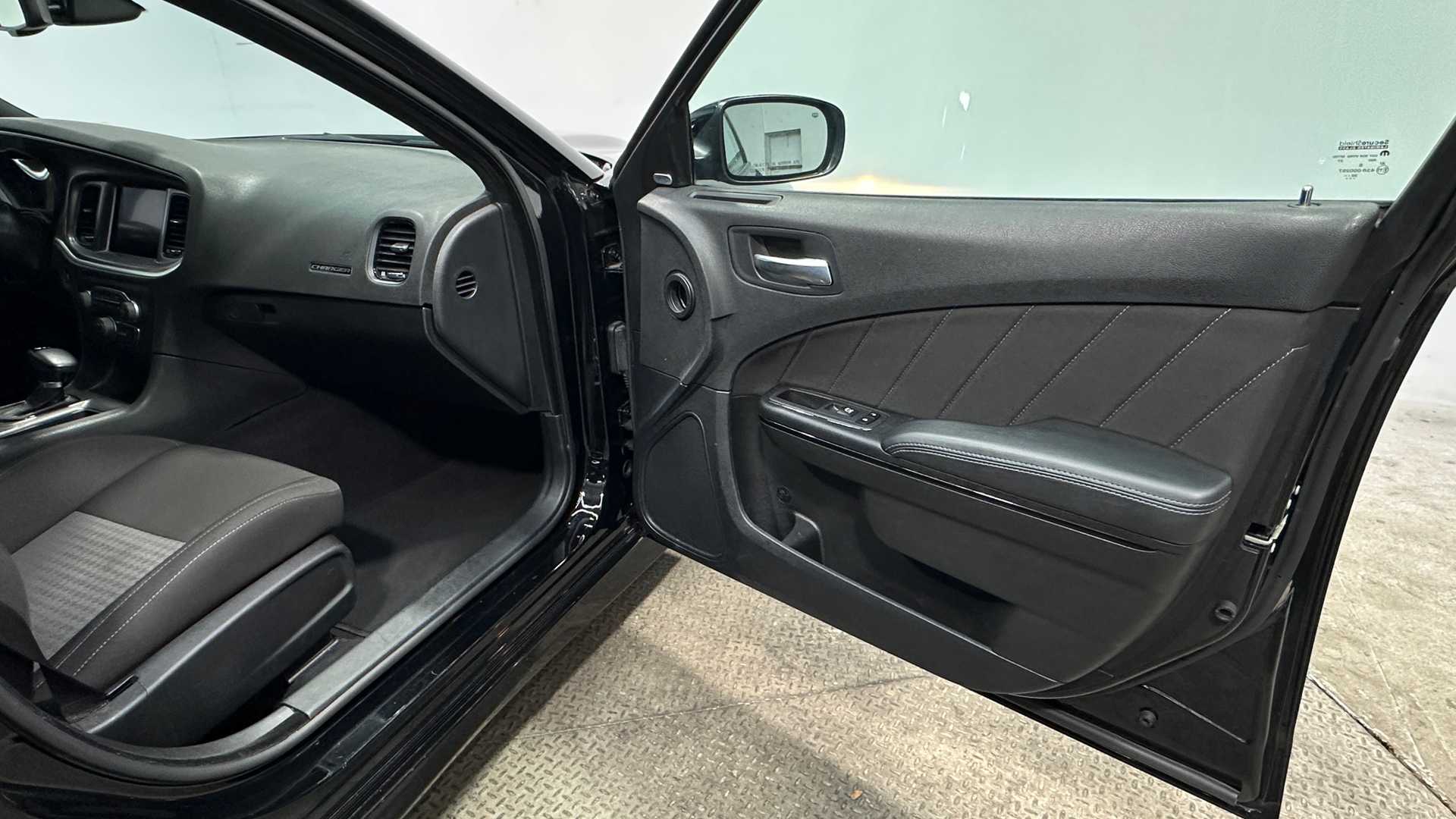 car bottom image
