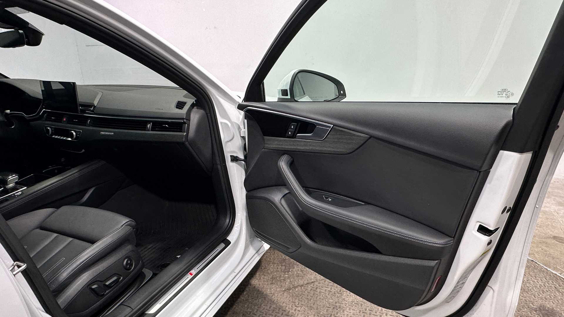 car bottom image