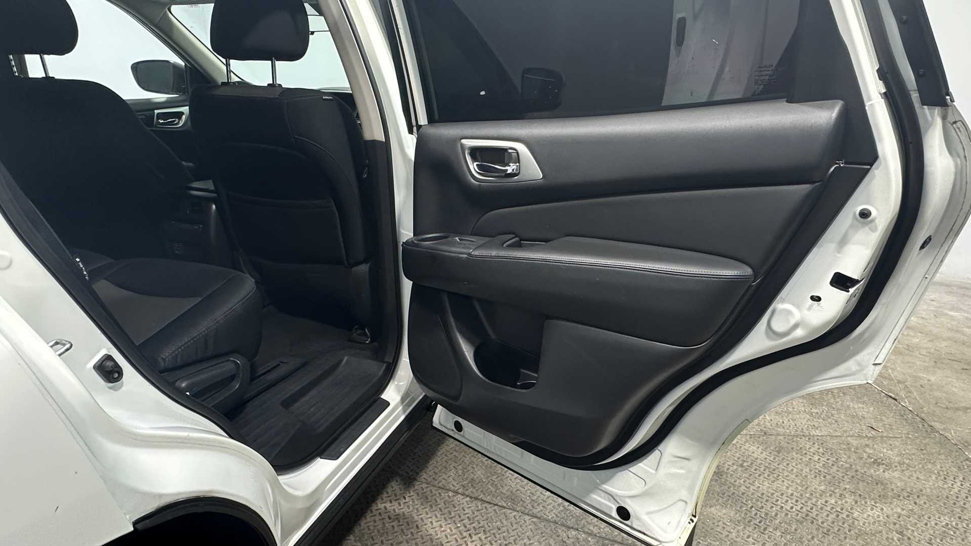 car bottom image