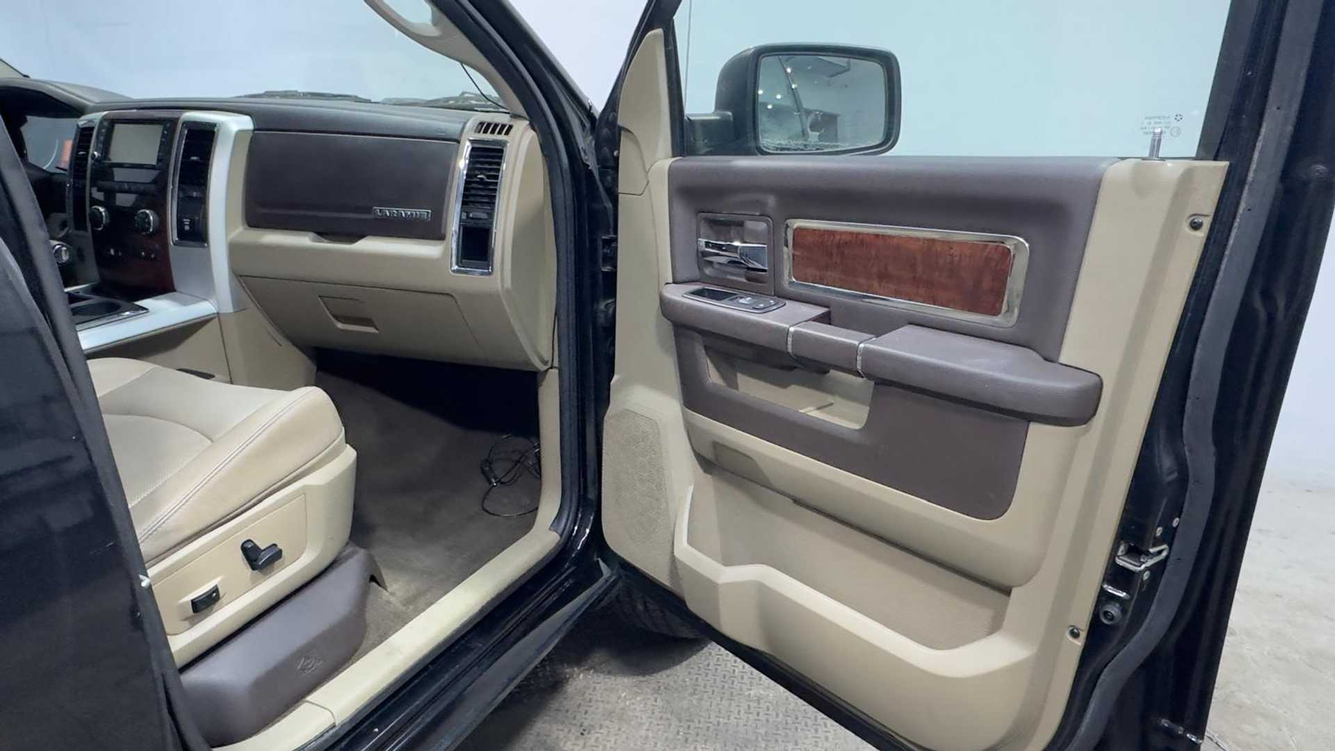 car bottom image