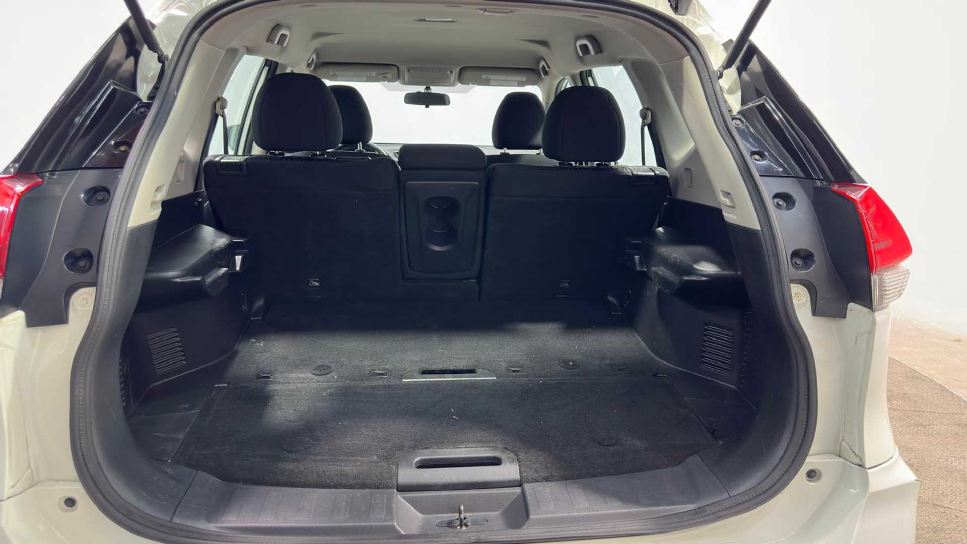 car bottom image