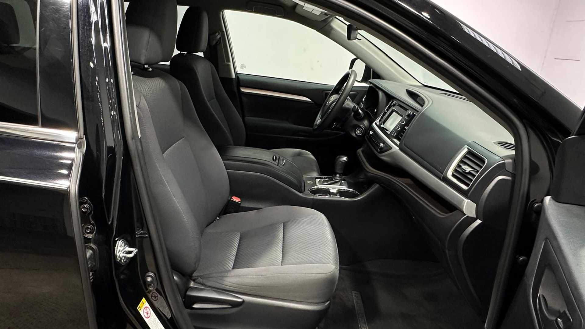 car bottom image