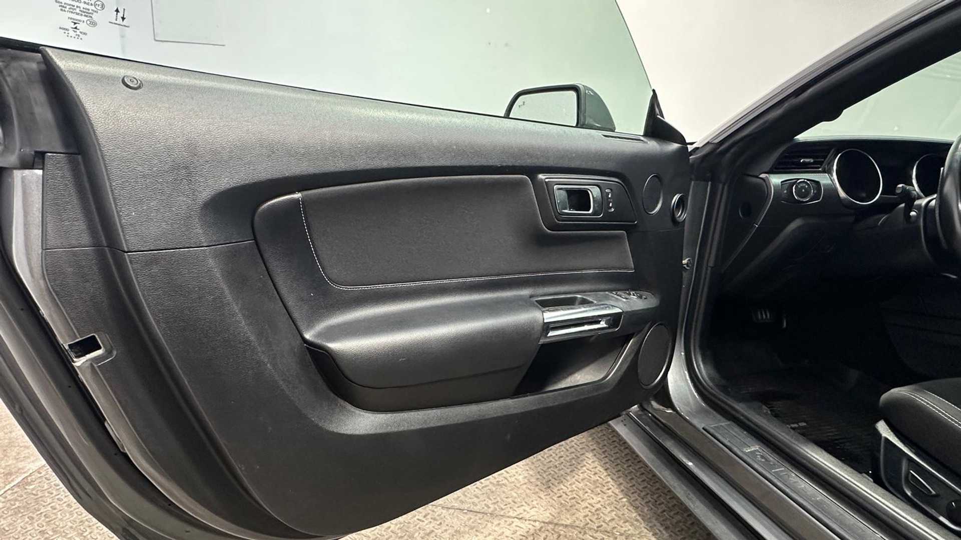 car bottom image