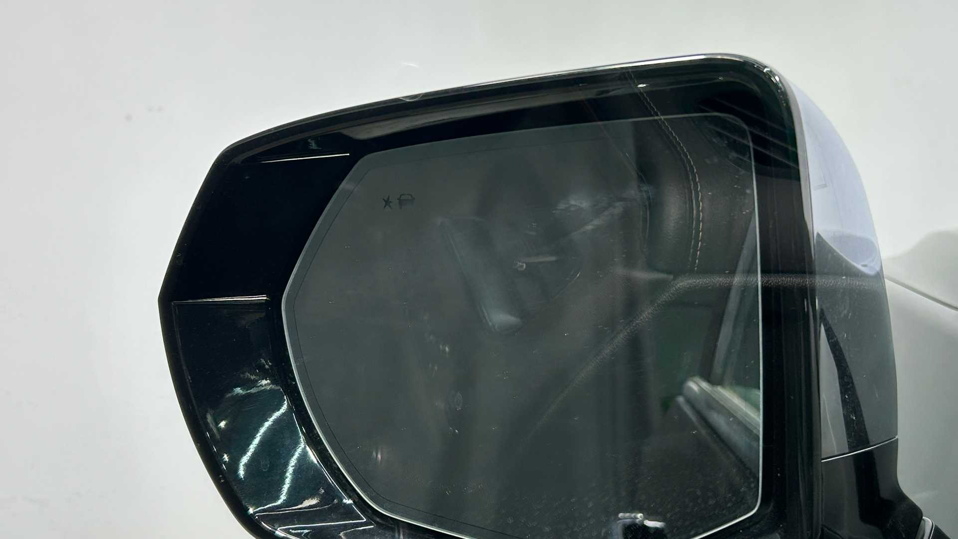 car bottom image