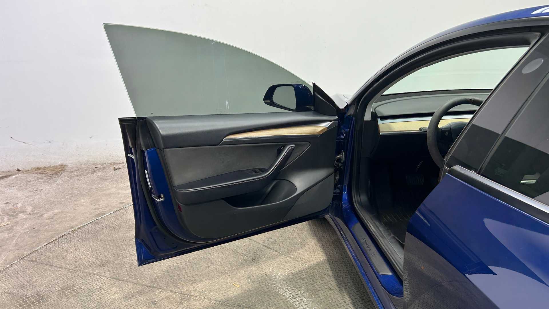 car bottom image