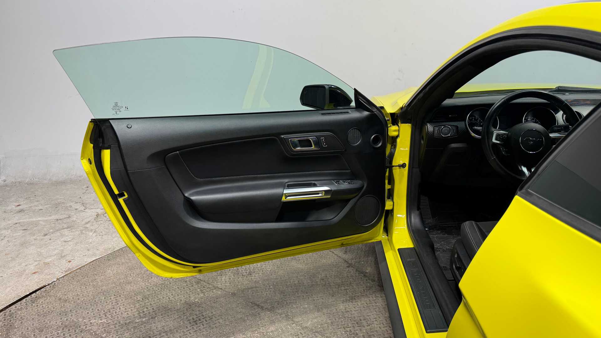 car bottom image