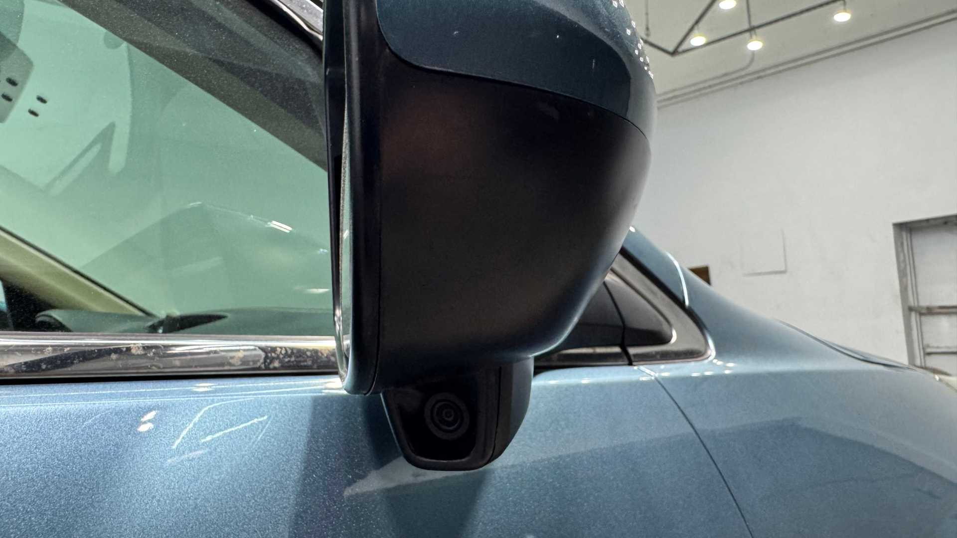 car bottom image