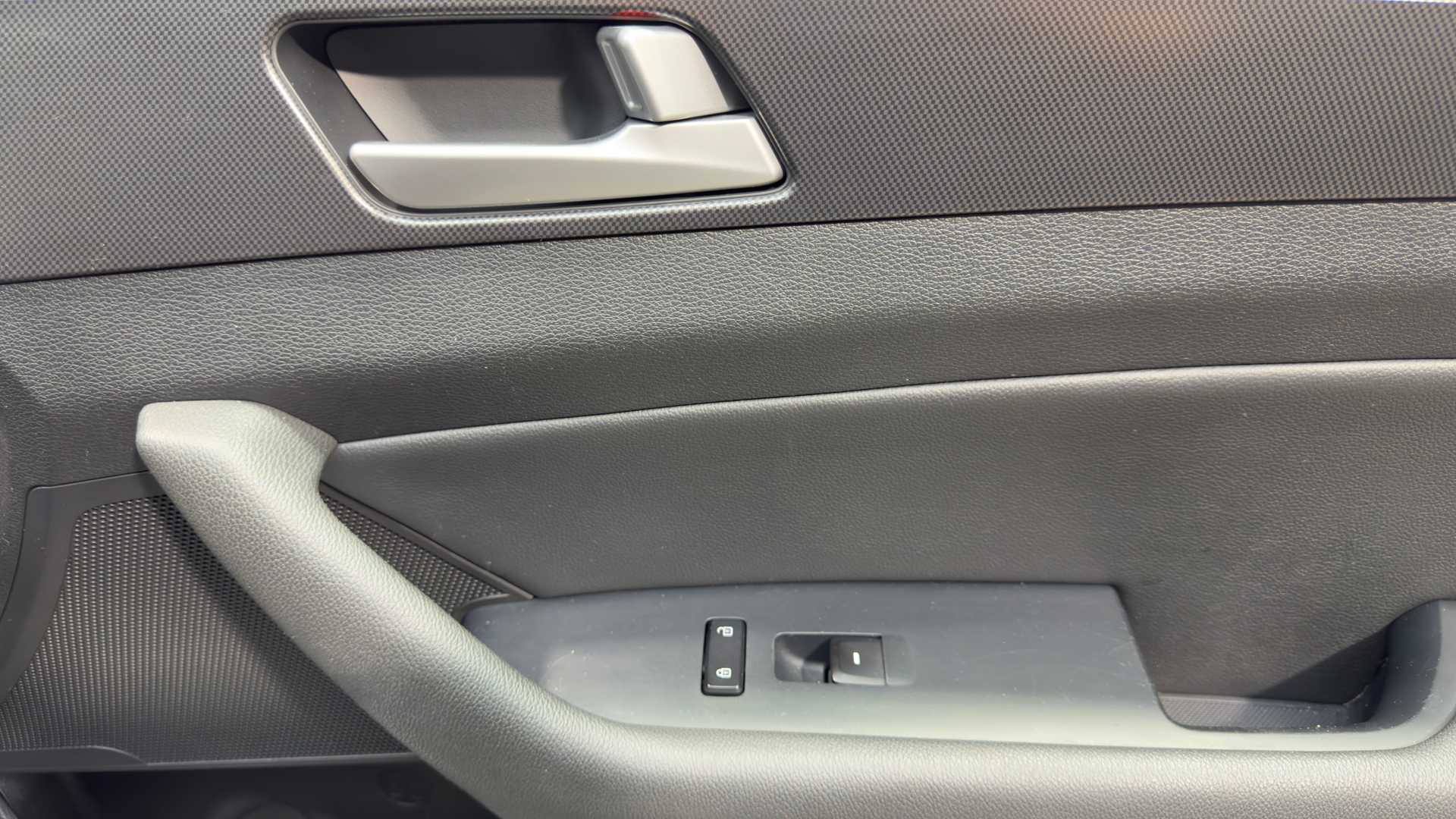2017 Hyundai Sonata Sport - Photo 14