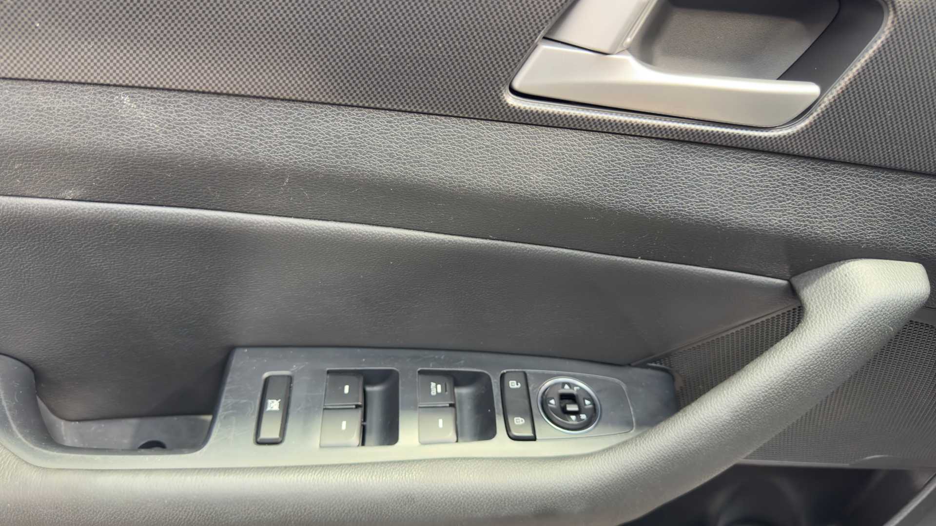 2017 Hyundai Sonata Sport - Photo 21