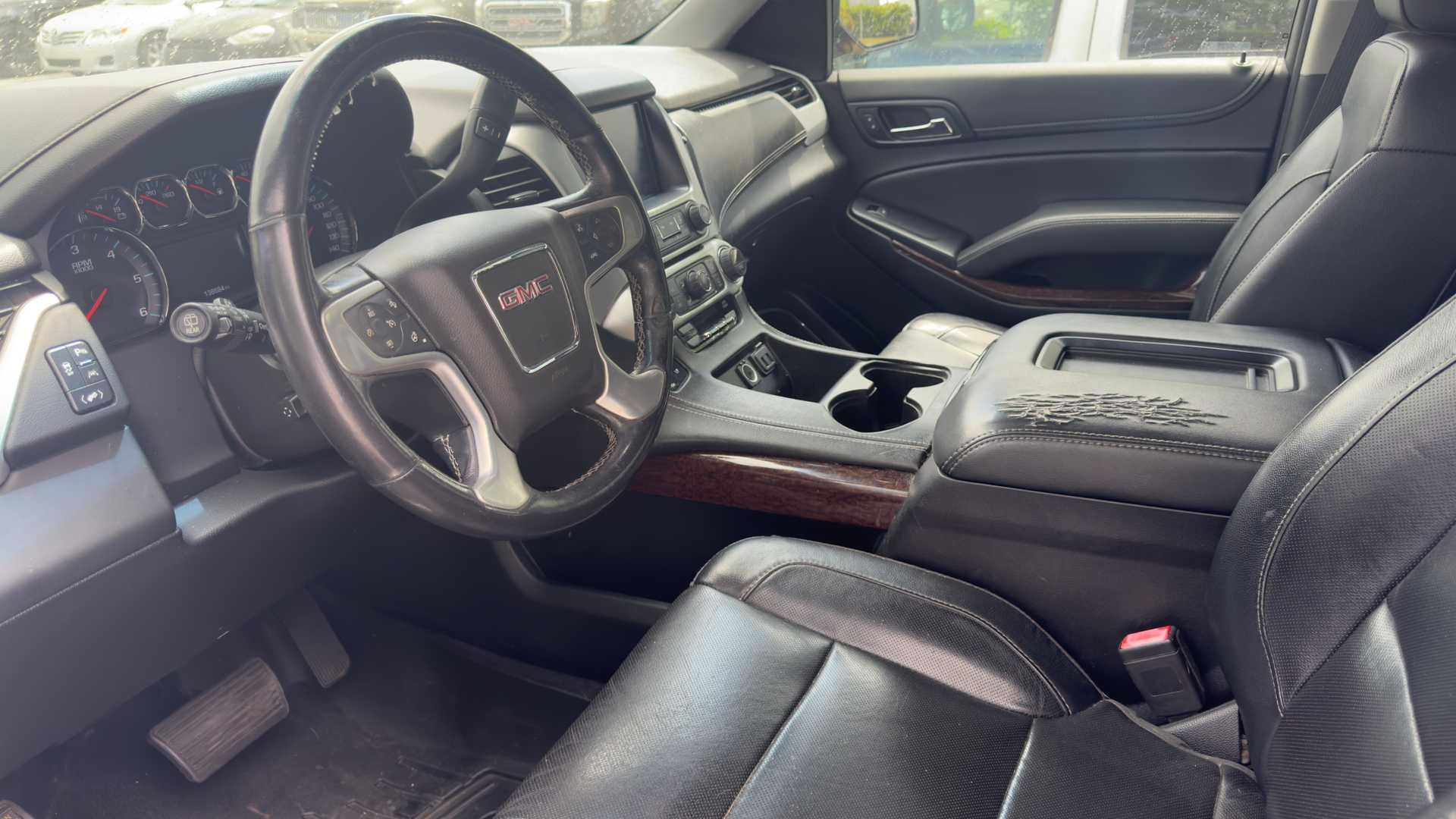 Vehicle detail view