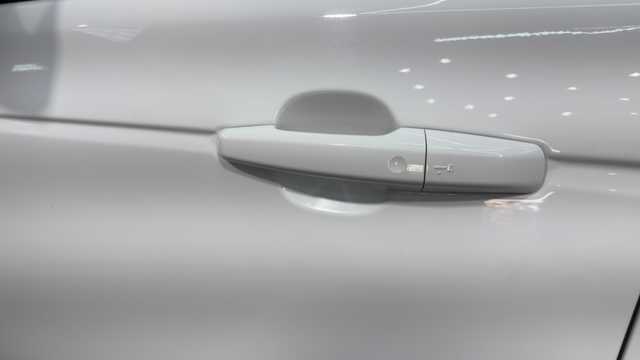 Thumbnail 11