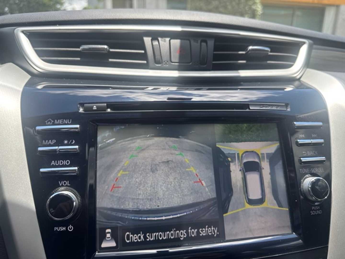 Vehicle detail view