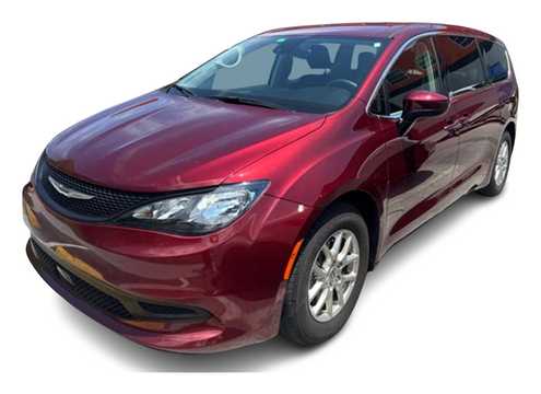 2022 Chrysler Voyager LX