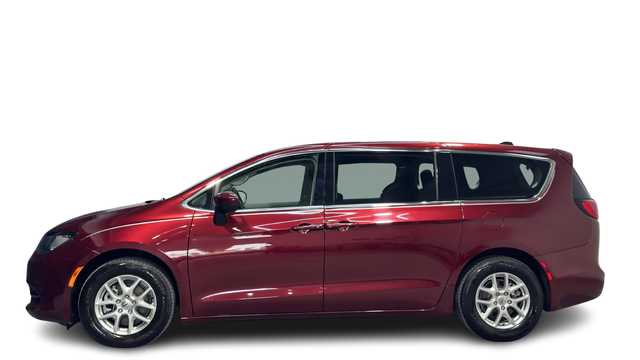 2022 Chrysler Voyager