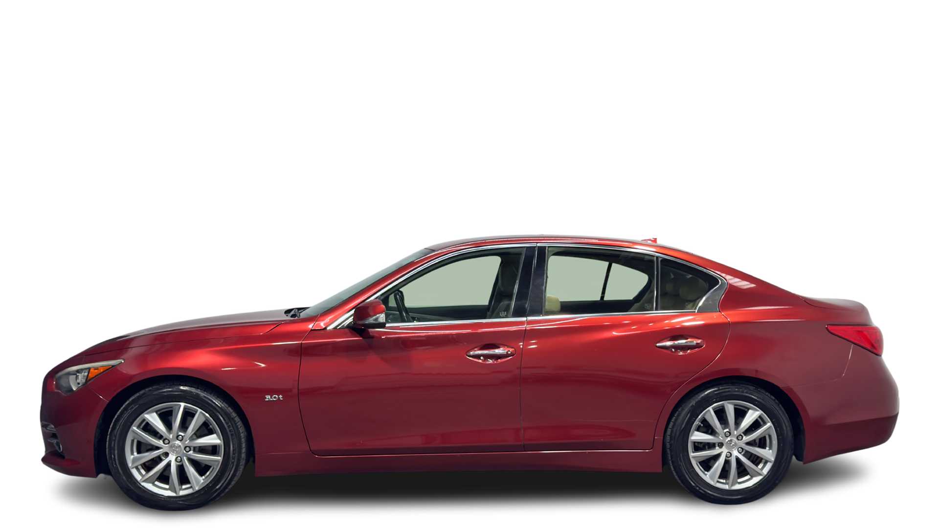 2016 INFINITI Q50
