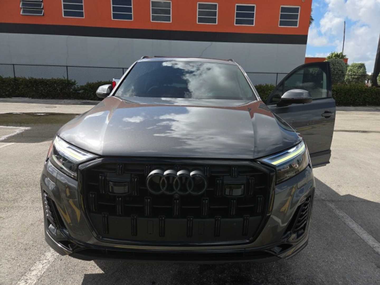2025 Audi Q7